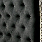 Lit capitonné Quista Glam gris en tissu avec LED de Furniture of America