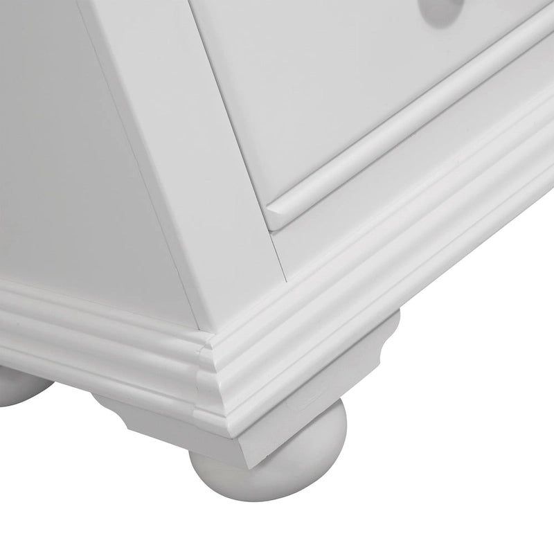Commode triple et miroir Beachcrest (en option)