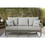 Signature Design by Ashley Visola Gris Ensemble de 6 pièces d'extérieur – 80 larg. x 33 prof. x 37 haut.