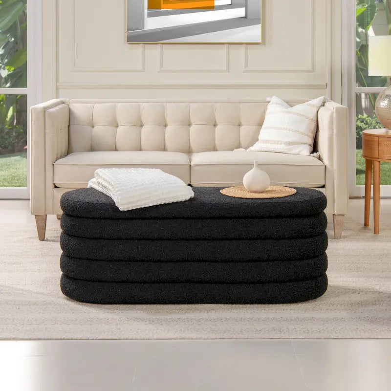 Banc de rangement ovale rembourré en fausse fourrure Sherpa avec capitonnage, 49 boucles