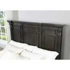 Ensemble de chambre à coucher 4 pièces Roundhill Furniture Farson avec finition en noyer foncé vieilli