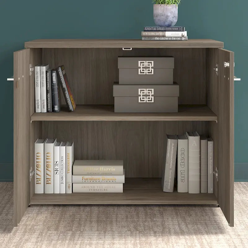 Armoire de rangement à 2 portes de 36 po Office 500 de Business Furniture