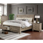 Ensemble de chambre à coucher 3 pièces Nahkohe avec rangement, lit traîneau en bois gris de transition et USB par Furniture of America