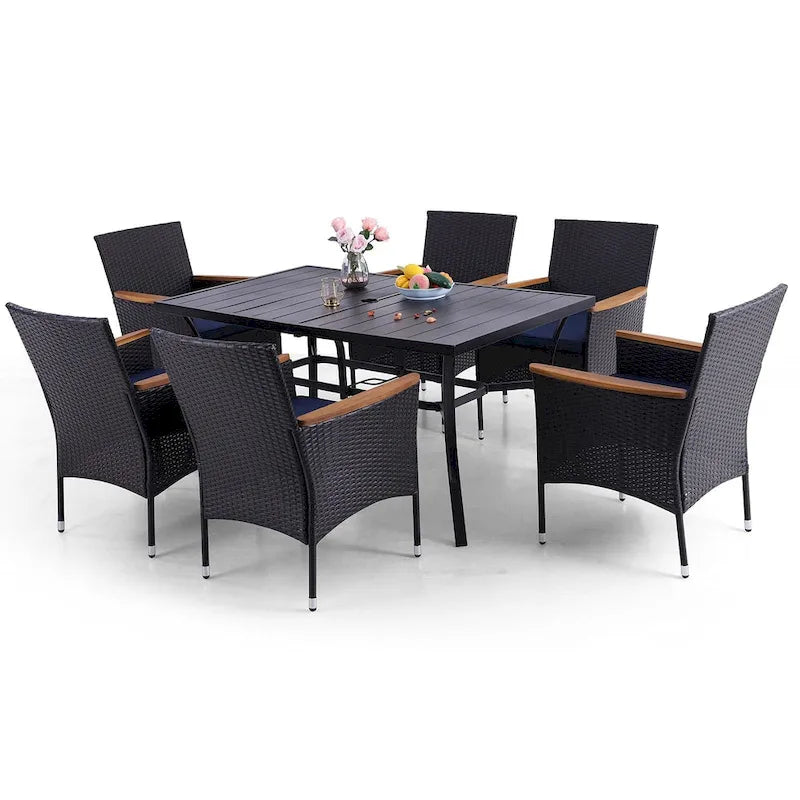 Ensemble de 7 pièces de salle à manger en rotin PE, fauteuils de conversation modernes en osier avec coussins et trou pour parasol de 2,6 po