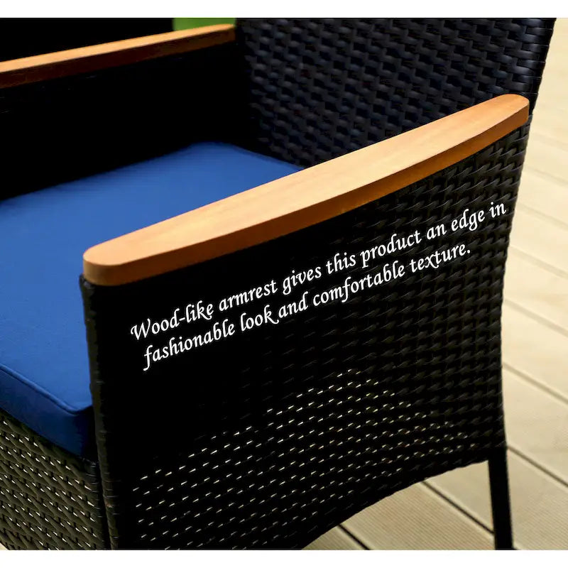 Ensemble de 7 pièces de salle à manger en rotin PE, fauteuils de conversation modernes en osier avec coussins et trou pour parasol de 2,6 po