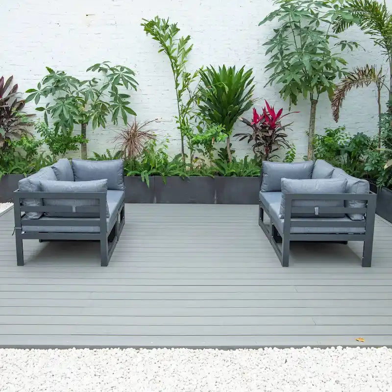 LeisureMod Chelsea Ensemble de canapé sectionnel 4 pièces en aluminium noir avec coussins pour patio