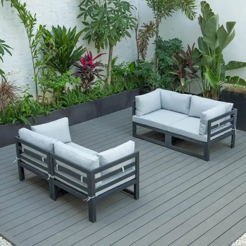LeisureMod Chelsea Ensemble de canapé sectionnel 4 pièces en aluminium noir avec coussins pour patio