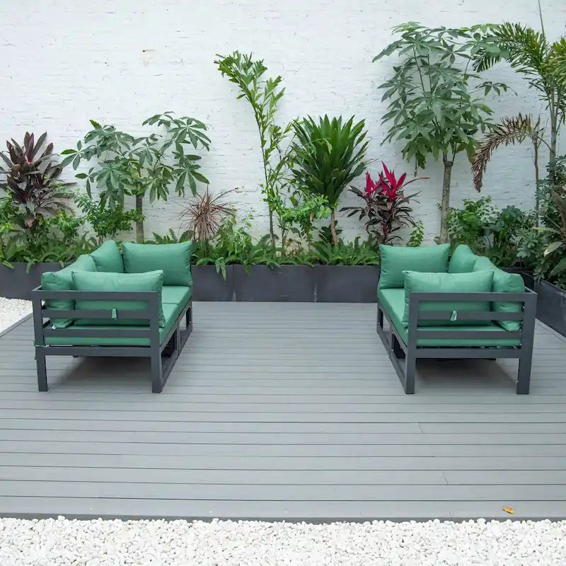LeisureMod Chelsea Ensemble de canapé sectionnel 4 pièces en aluminium noir avec coussins pour patio