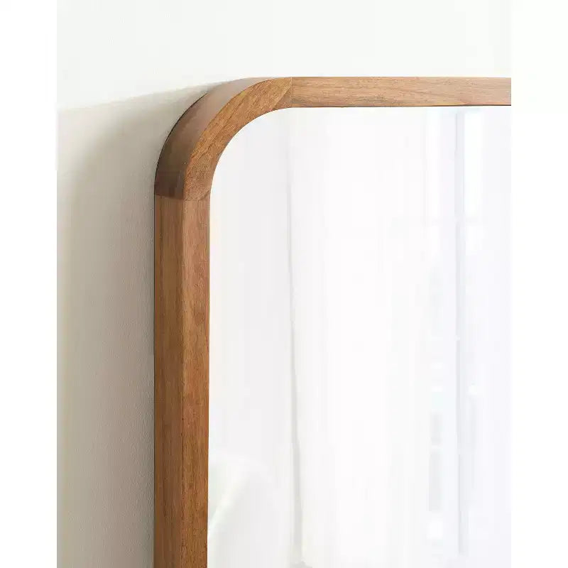 Miroir Mural Décoratif Rectangle Arrondi Encadré en Bois Hutton Kate & Laurel All Things Decor