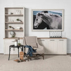 Buffet Fairview III en bois massif brun clair et blanc avec 4 portes - 73L x 17P x 32H