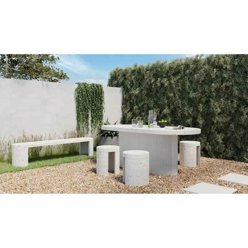 Table à manger d'extérieur Aurelle Home Lisette avec plateau en terrazzo moderne