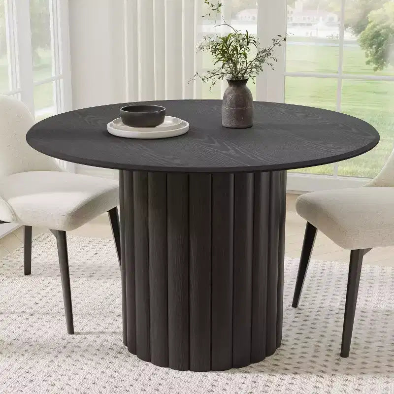 Table de salle à manger ou de cuisine ronde Dovelina de style Mid-Century avec piètement design