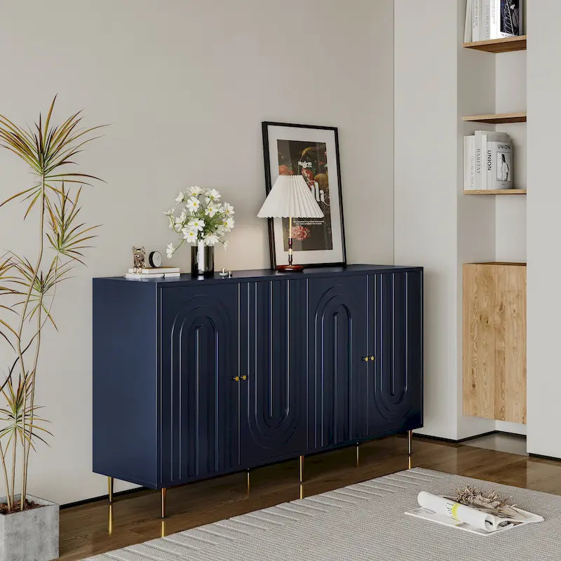 Buffet en bois laqué à 4 portes