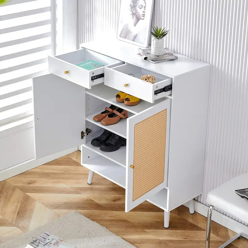 Meuble de rangement minimaliste moderne, meuble à chaussures en rotin, meuble haut de lit. Belle forme pour les couloirs et les salons