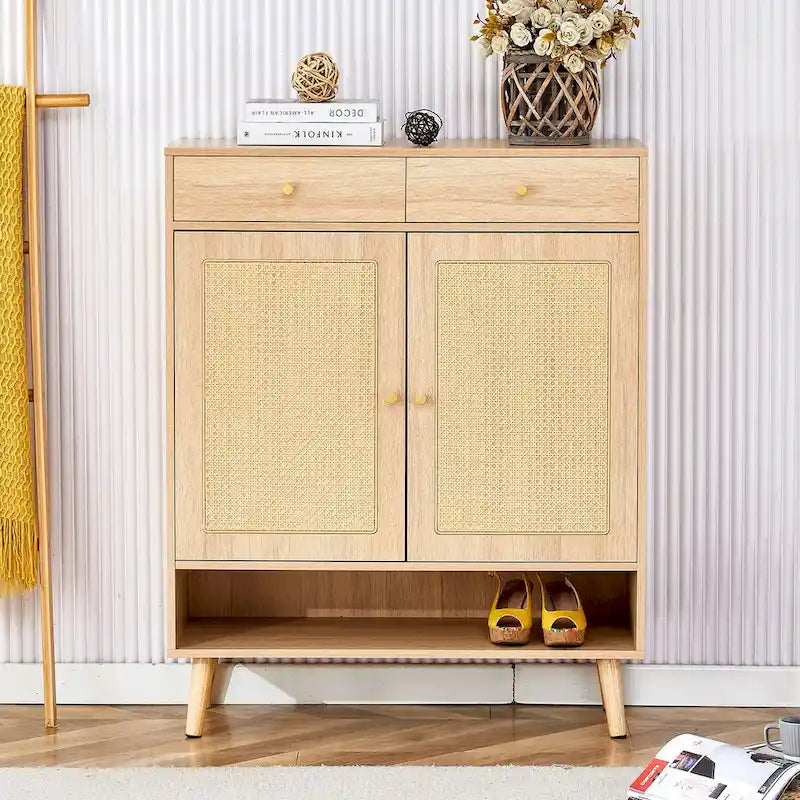 Meuble de rangement minimaliste moderne, meuble à chaussures en rotin, meuble haut de lit. Belle forme pour les couloirs et les salons