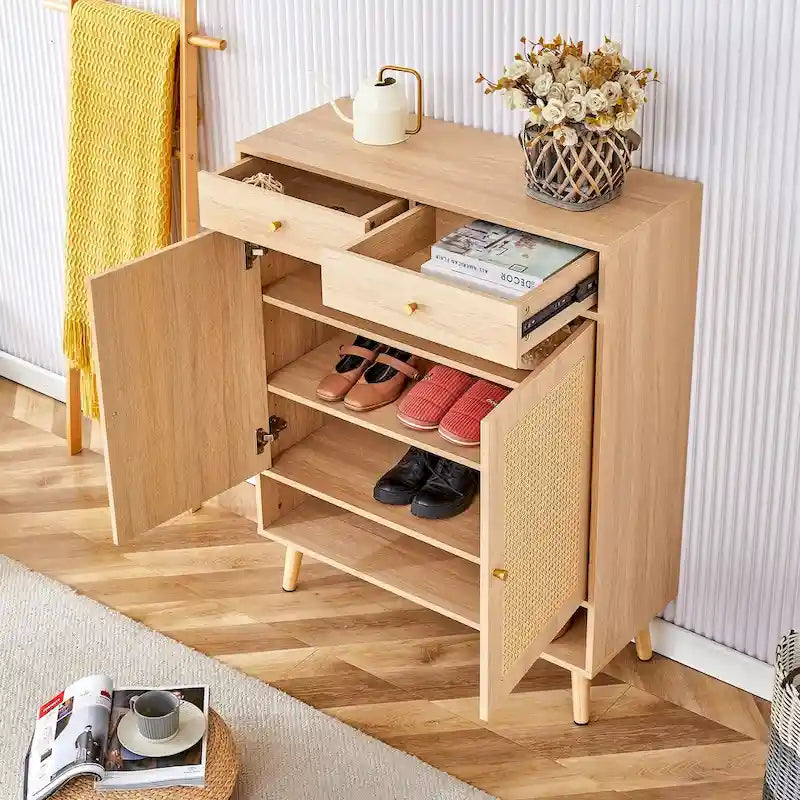 Meuble de rangement minimaliste moderne, meuble à chaussures en rotin, meuble haut de lit. Belle forme pour les couloirs et les salons