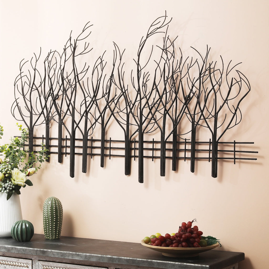 Décoration murale en métal noir : Champ d'arbres